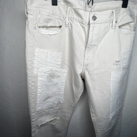 Polo Ralph Lauren Patch Vintage Distressed Astor Boyfriend Jeans 32 In Cream - Picture 3 of 9